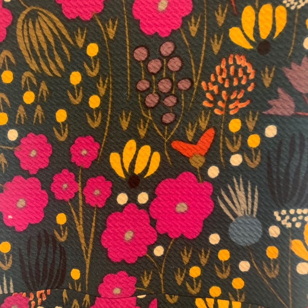 Amelia, small - Picture 3 of 3